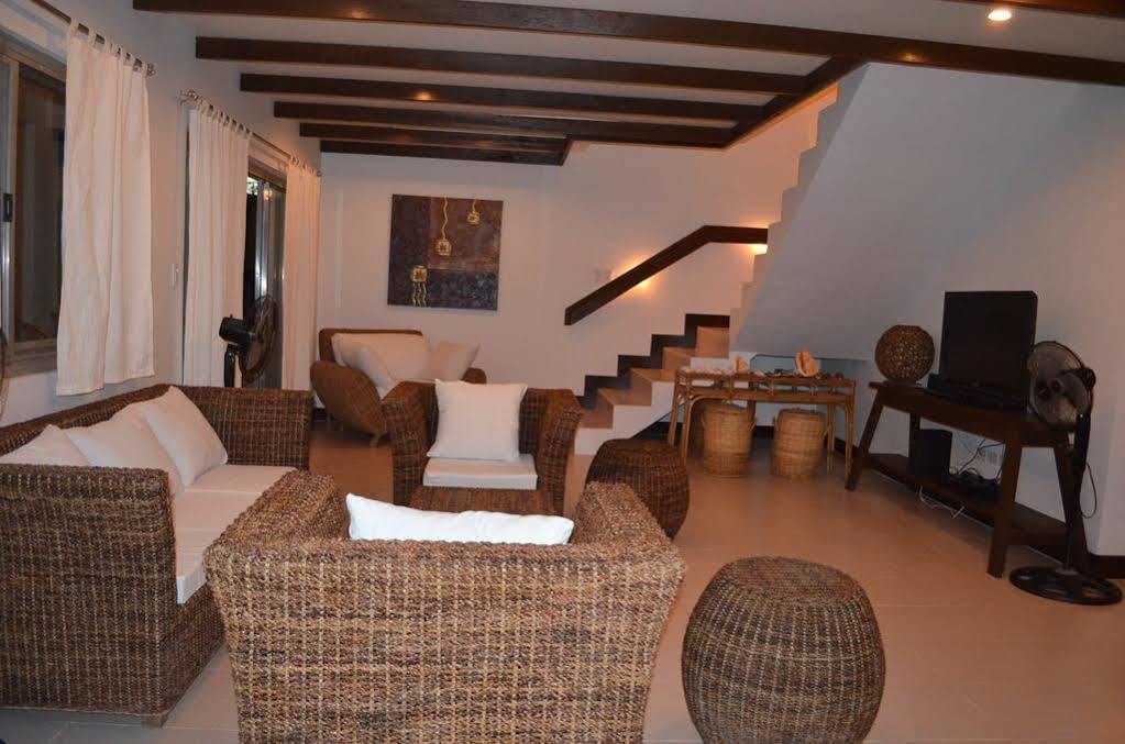 Seahorse Villa Пуэрто-Галера Экстерьер фото